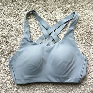 Lululemon sports bra!! New!!